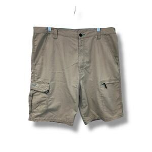 Wrangler Mens Performance Hybrid Cargo Short, Khaki, size 38